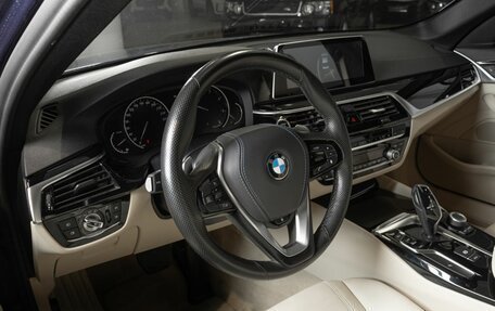 BMW 5 серия, 2019 год, 3 250 000 рублей, 3 фотография