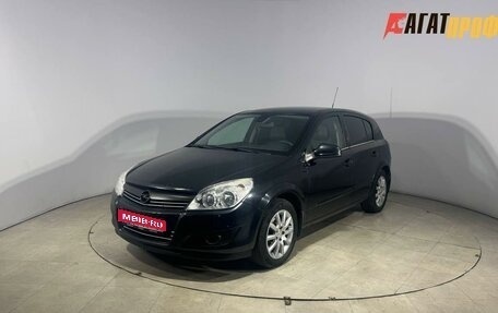 Opel Astra J, 2014 год, 555 000 рублей, 1 фотография
