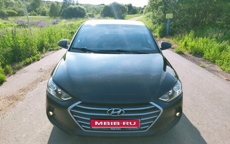 Hyundai Elantra VI рестайлинг, 2017 год, 1 220 000 рублей, 1 фотография