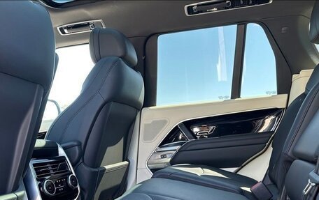 Land Rover Range Rover IV рестайлинг, 2024 год, 15 270 000 рублей, 18 фотография