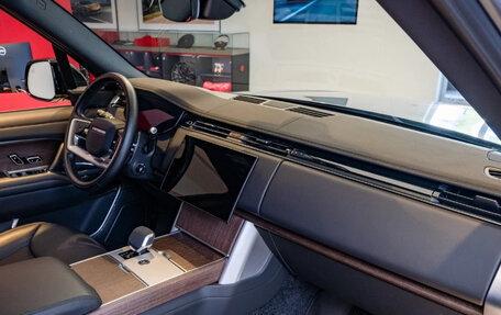 Land Rover Range Rover IV рестайлинг, 2024 год, 15 720 500 рублей, 8 фотография