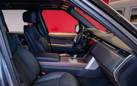 Land Rover Range Rover IV рестайлинг, 2024 год, 15 720 500 рублей, 9 фотография