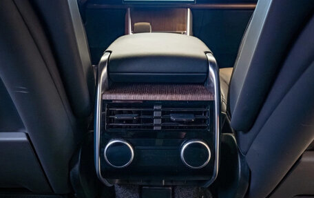 Land Rover Range Rover IV рестайлинг, 2024 год, 15 720 500 рублей, 14 фотография