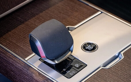 Land Rover Range Rover IV рестайлинг, 2024 год, 15 720 500 рублей, 16 фотография