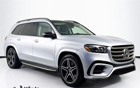 Mercedes-Benz GLS, 2024 год, 10 971 000 рублей, 2 фотография