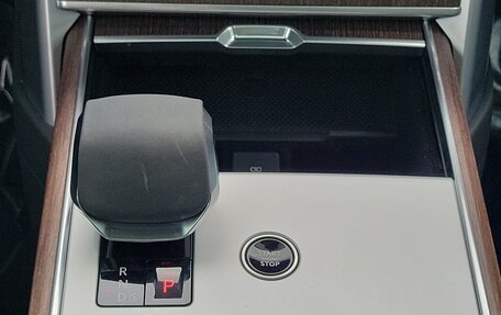 Land Rover Range Rover IV рестайлинг, 2024 год, 15 715 500 рублей, 16 фотография