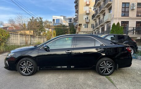 Toyota Camry, 2017 год, 2 550 000 рублей, 4 фотография