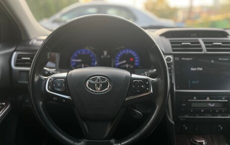 Toyota Camry, 2017 год, 2 550 000 рублей, 14 фотография