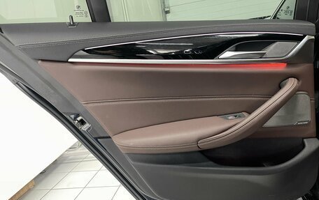 BMW 5 серия, 2021 год, 5 299 000 рублей, 26 фотография