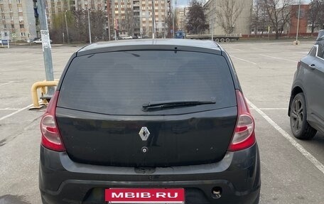 Renault Sandero I, 2012 год, 450 000 рублей, 3 фотография