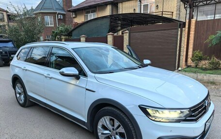 Volkswagen Passat B8 рестайлинг, 2019 год, 2 900 000 рублей, 3 фотография