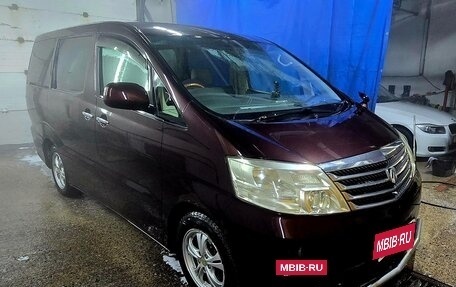 Toyota Alphard III, 2005 год, 1 750 000 рублей, 34 фотография