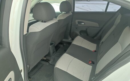 Chevrolet Cruze II, 2013 год, 750 000 рублей, 12 фотография