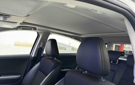 Honda Vezel, 2022 год, 1 550 000 рублей, 8 фотография