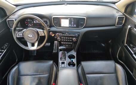 KIA Sportage IV рестайлинг, 2018 год, 2 299 000 рублей, 13 фотография