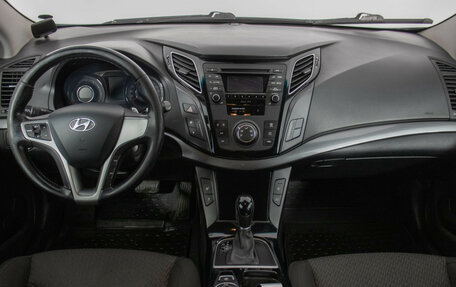 Hyundai i40 I рестайлинг, 2012 год, 897 000 рублей, 13 фотография