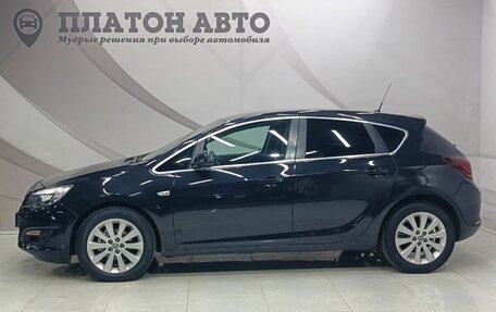 Opel Astra J, 2011 год, 595 000 рублей, 8 фотография