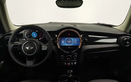 MINI Hatch, 2022 год, 2 100 071 рублей, 5 фотография