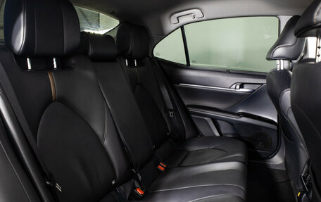 Toyota Camry, 2018 год, 2 899 000 рублей, 13 фотография