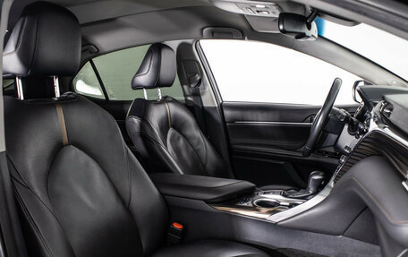 Toyota Camry, 2018 год, 2 899 000 рублей, 12 фотография