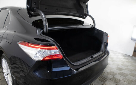 Toyota Camry, 2018 год, 2 899 000 рублей, 18 фотография