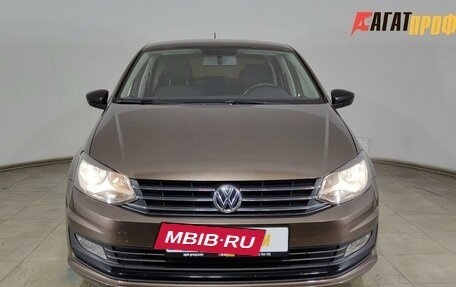 Volkswagen Polo VI (EU Market), 2017 год, 960 000 рублей, 2 фотография