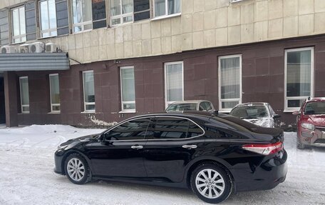 Toyota Camry, 2020 год, 3 050 000 рублей, 7 фотография