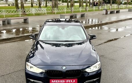 BMW 3 серия, 2012 год, 1 930 000 рублей, 10 фотография
