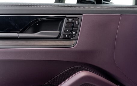 Porsche Cayenne III, 2025 год, 18 790 000 рублей, 25 фотография