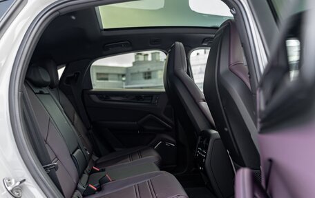 Porsche Cayenne III, 2025 год, 18 790 000 рублей, 36 фотография