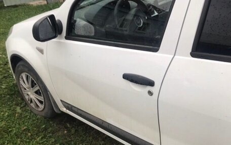 Renault Sandero I, 2012 год, 600 000 рублей, 12 фотография