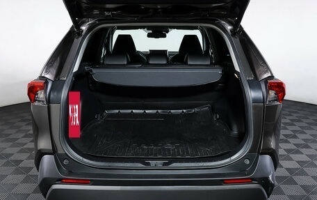 Toyota RAV4, 2021 год, 3 498 000 рублей, 10 фотография