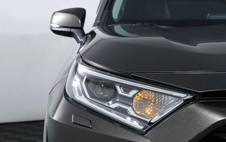 Toyota RAV4, 2021 год, 3 498 000 рублей, 24 фотография