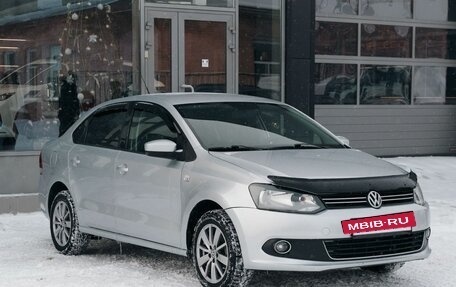 Volkswagen Polo VI (EU Market), 2012 год, 800 000 рублей, 3 фотография