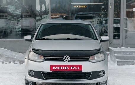 Volkswagen Polo VI (EU Market), 2012 год, 800 000 рублей, 2 фотография