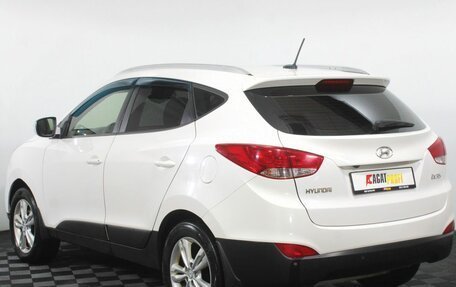 Hyundai ix35 I рестайлинг, 2013 год, 980 000 рублей, 7 фотография