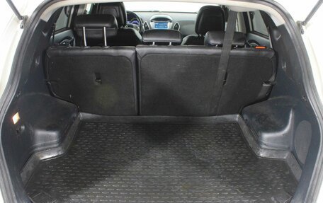 Hyundai ix35 I рестайлинг, 2013 год, 980 000 рублей, 16 фотография