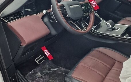 Land Rover Range Rover Evoque II, 2025 год, 6 650 000 рублей, 4 фотография