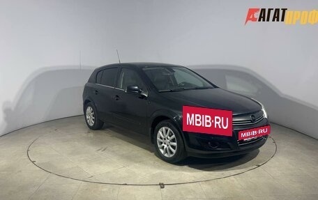 Opel Astra J, 2014 год, 555 000 рублей, 3 фотография