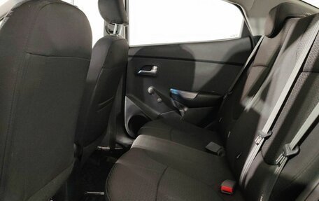 KIA Rio III рестайлинг, 2016 год, 870 000 рублей, 14 фотография