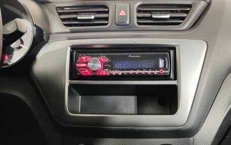 KIA Rio III рестайлинг, 2016 год, 870 000 рублей, 11 фотография