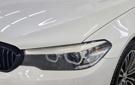 BMW 5 серия, 2019 год, 2 870 000 рублей, 11 фотография