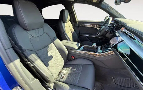 Audi S8, 2024 год, 16 035 000 рублей, 14 фотография