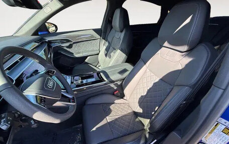 Audi S8, 2024 год, 16 035 000 рублей, 9 фотография