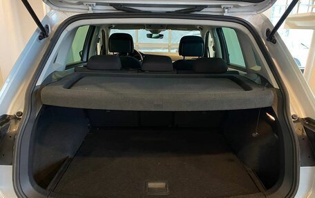 Volkswagen Tiguan II, 2020 год, 2 240 000 рублей, 18 фотография