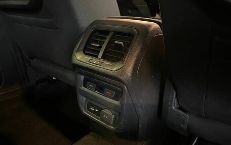 Volkswagen Tiguan II, 2020 год, 2 240 000 рублей, 35 фотография