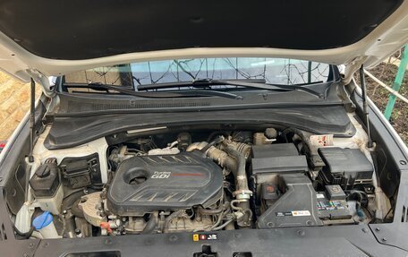 Hyundai Santa Fe IV, 2019 год, 3 500 000 рублей, 28 фотография