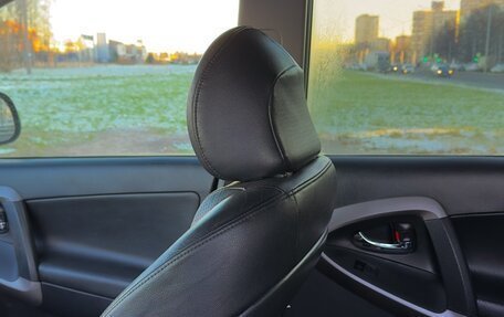 Toyota RAV4, 2006 год, 1 100 000 рублей, 12 фотография