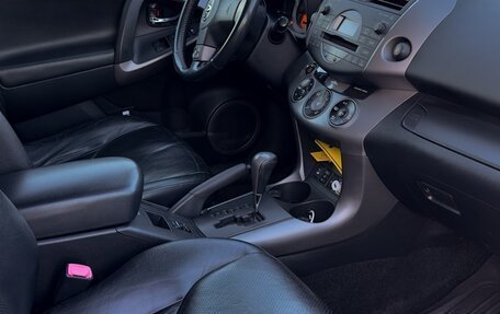 Toyota RAV4, 2006 год, 1 100 000 рублей, 15 фотография