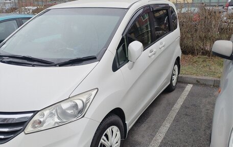 Honda Freed I, 2012 год, 1 100 000 рублей, 2 фотография